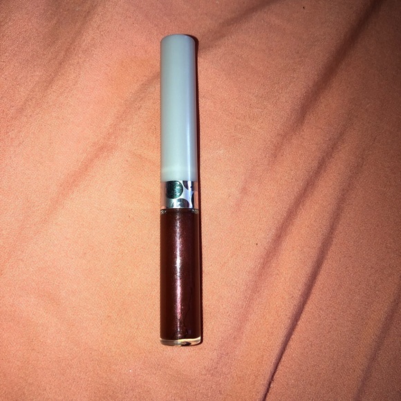 Lipstick - Picture 1 of 1